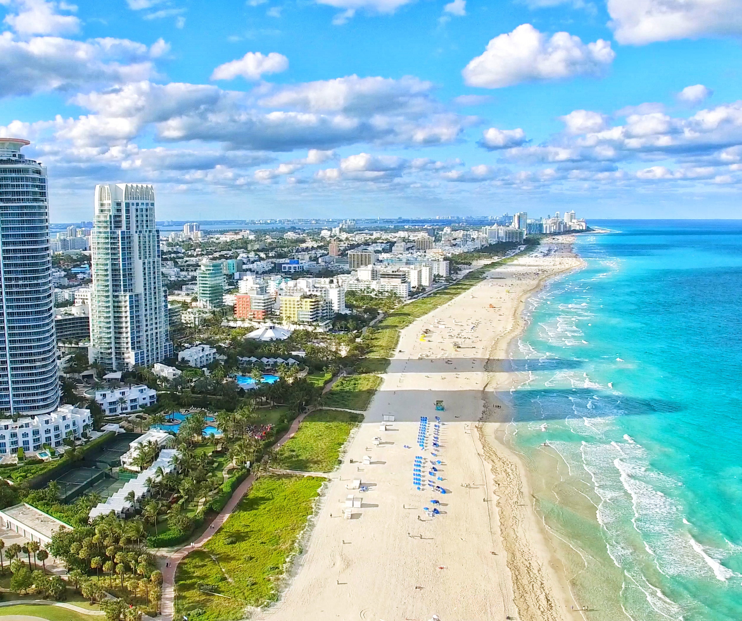 GRAND OPENING OF THE MIAMI SPRAYGROUND GIFT SHOP SPRAYGROUND®