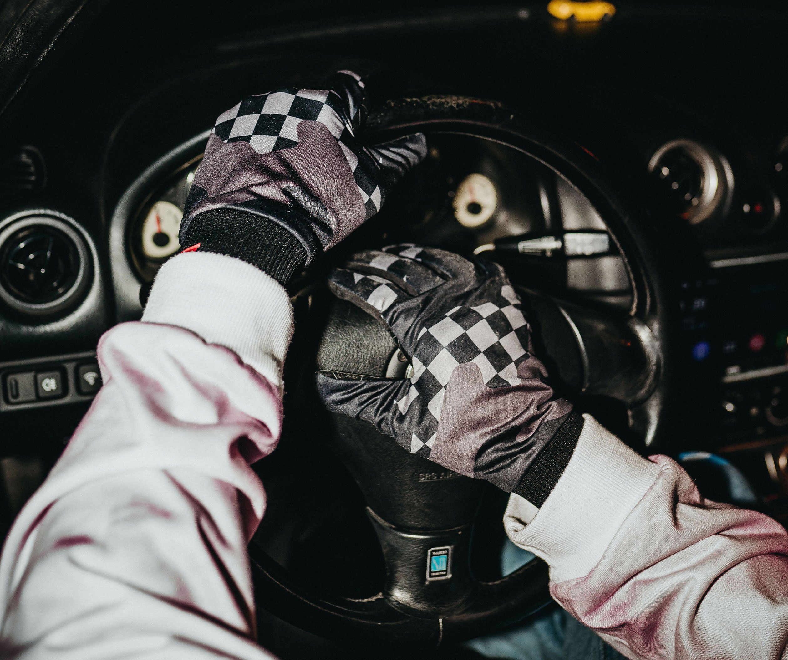 GLOVES – SPRAYGROUND®