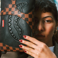 SPRAYGROUND® POUCHETTE JETSTREAM SHADOW CROSSOVER CLUTCH