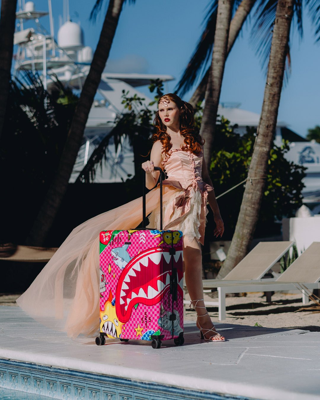 KAWAII CHAOS FULL-SIZE LUGGAGE – SPRAYGROUND®