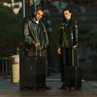 SPRAYGROUND® LUGGAGE SPRITZ BLACK FULL-SIZE LUGGAGE