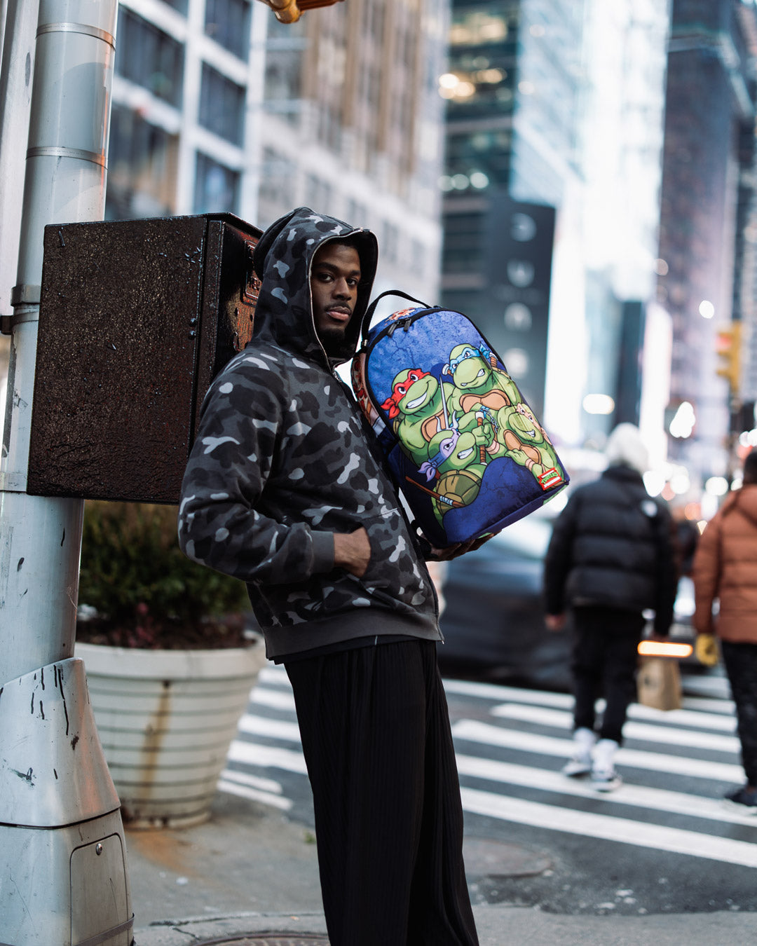 TMNT SEWER CAP DLXSR BACKPACK – SPRAYGROUND®