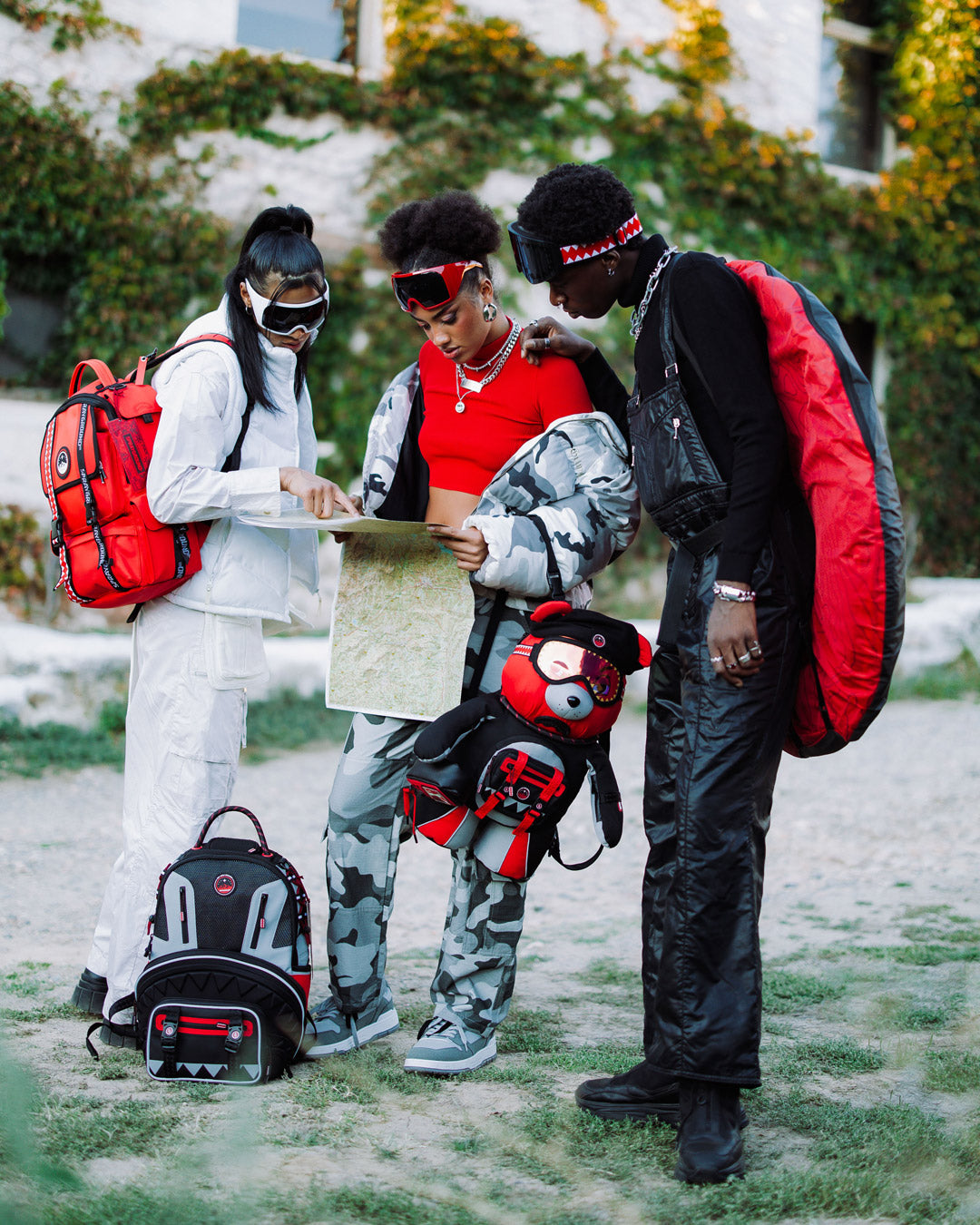 SKY HIGH SEEKERS ARCTIC GPS MONEYBEAR BACKPACK – SPRAYGROUND®