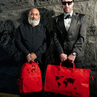 SPRAYGROUND® DUFFLE JAMES GLOBAL RED PYRAMID LARGE DUFFLE