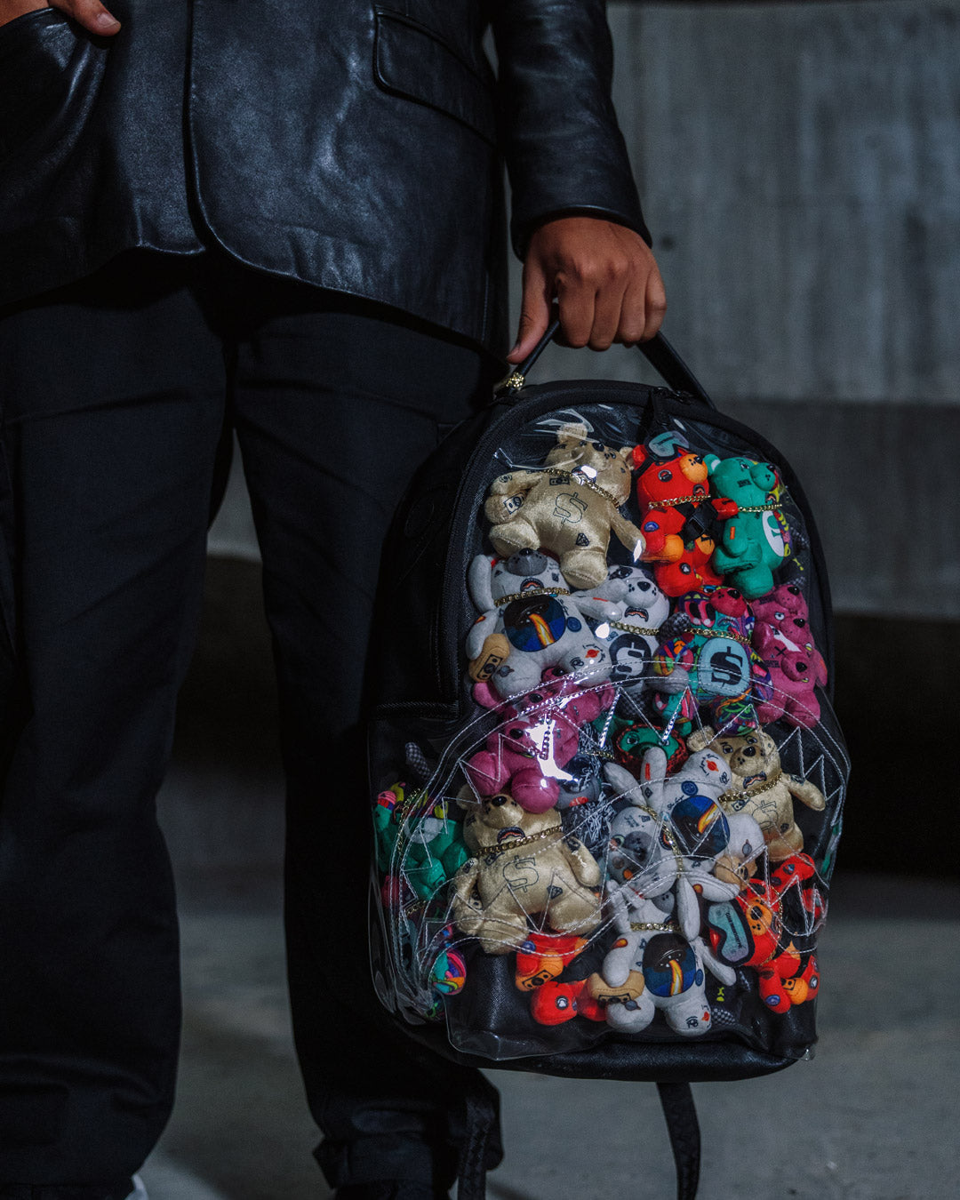 LEGIT BEARS STUFFED IN THIS BAG BACKPACK SPRAYGROUND Sprayground Money Bear Backpack – DTLR main image 4