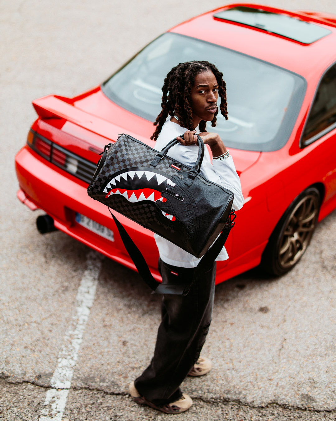 限定品★SPRAYGROUND Speed Shark スピードシャーク ダッフル SPEED SHARK SIDE SWIPE DUFFLE – SPRAYGROUND®
