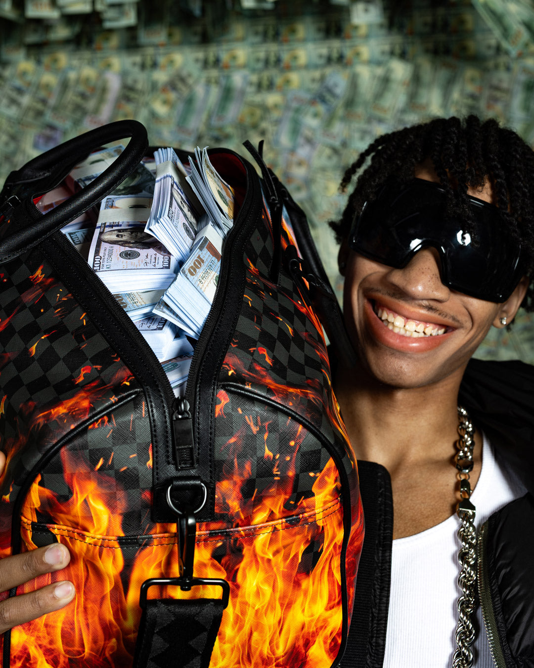 SPRAYGROUND® DUFFLE FIRE & ICE SHARK DUFFLE