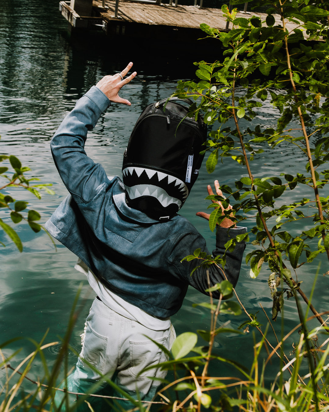 SHARK CENTRAL DANGER ZONE BACKPACK – SPRAYGROUND®