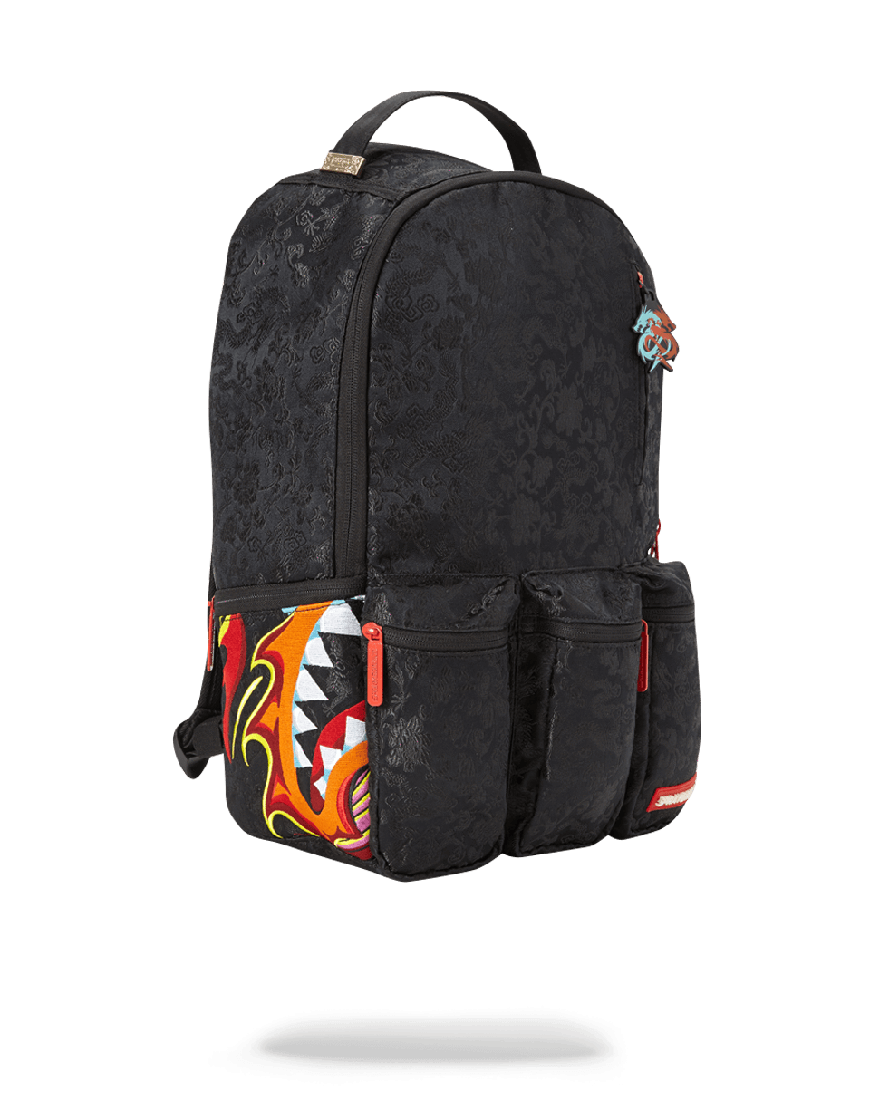DRAGON SIDE SHARK CARGO – SPRAYGROUND®