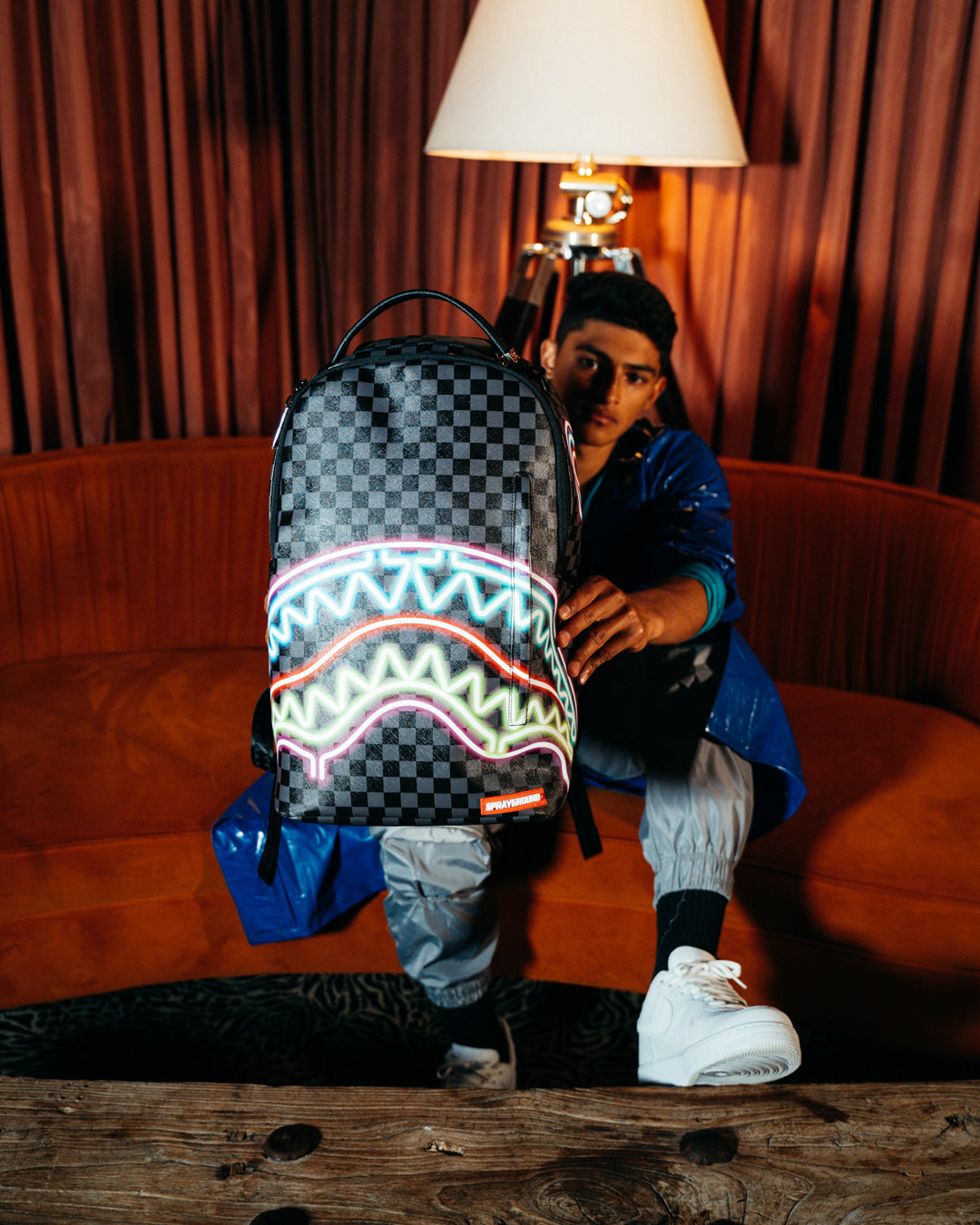 SHARKS IN PARIS GLOW BACKPACK (DLXV) – SPRAYGROUND®