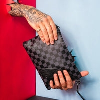 SPRAYGROUND® POUCHETTE HENNY BLACK CROSSOVER CLUTCH
