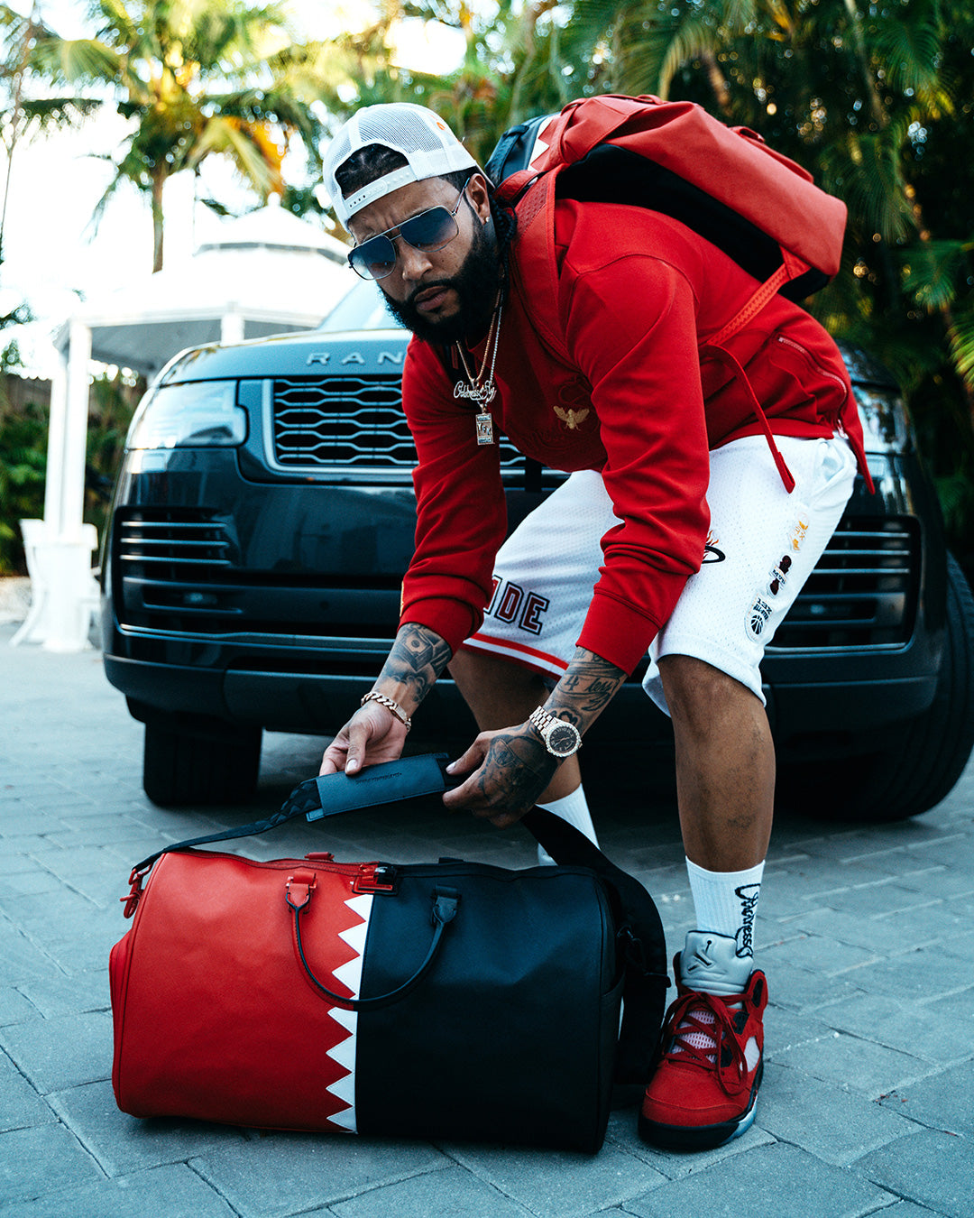 shark-motif zipped backpack, Sprayground