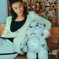 SPRAYGROUND® BACKPACK SPLIT THE CHECK (PEARL) MONEYBEAR TEDDYBEAR BACKPACK