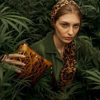 SPRAYGROUND® POUCHETTE PARIS PAINT CROSSOVER CLUTCH