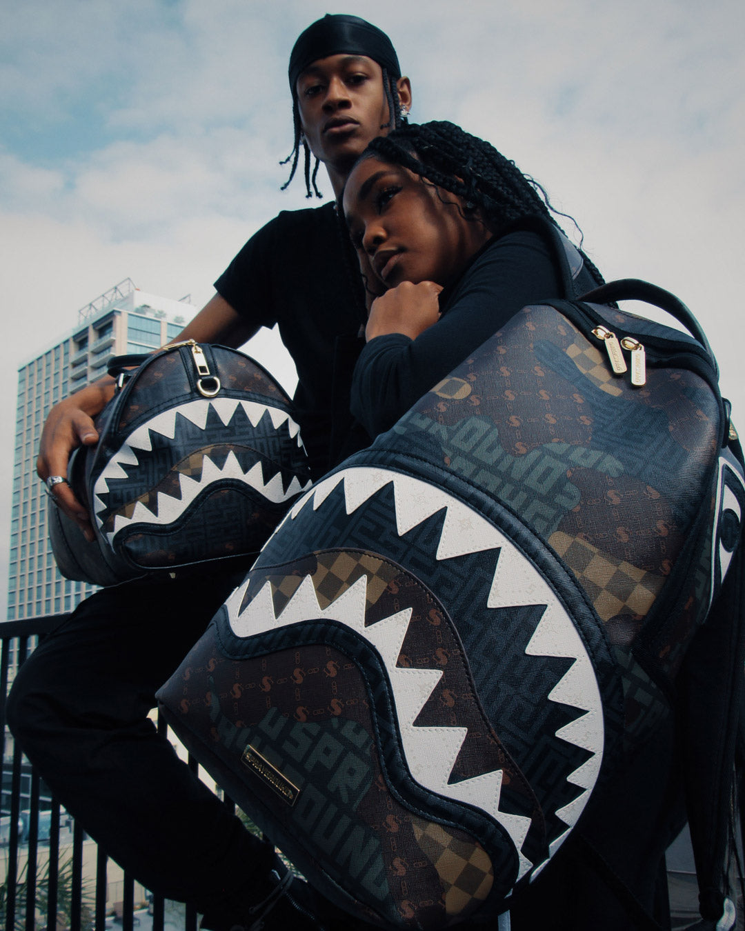 SPRAYGROUND SHARKS IN PARIS COASTAL BACKPACK (DLXV) - FLOWER SHARK BROWN  TEETH