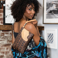 SPRAYGROUND® POUCHETTE SHARKFINITY CROSSOVER CLUTCH