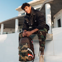 SPRAYGROUND® BACKPACK EXTERIOR GOLD ZIP POCKET SHARKS IN PARIS BACKPACK (DLXV)