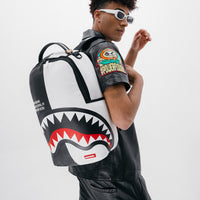 SPRAYGROUND® BACKPACK SHARK CENTRAL SPLIT BACKPACK BLK/WHT (DLXV)