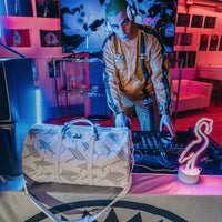 SPRAYGROUND® DUFFLE SHARK CHECK (WHITE) DUFFLE