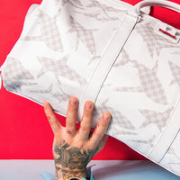 SPRAYGROUND® DUFFLE SHARK CHECK (WHITE) DUFFLE