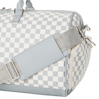 SPRAYGROUND® DUFFLE ROSE HENNY AIIR TO THE THRONE DUFFLE