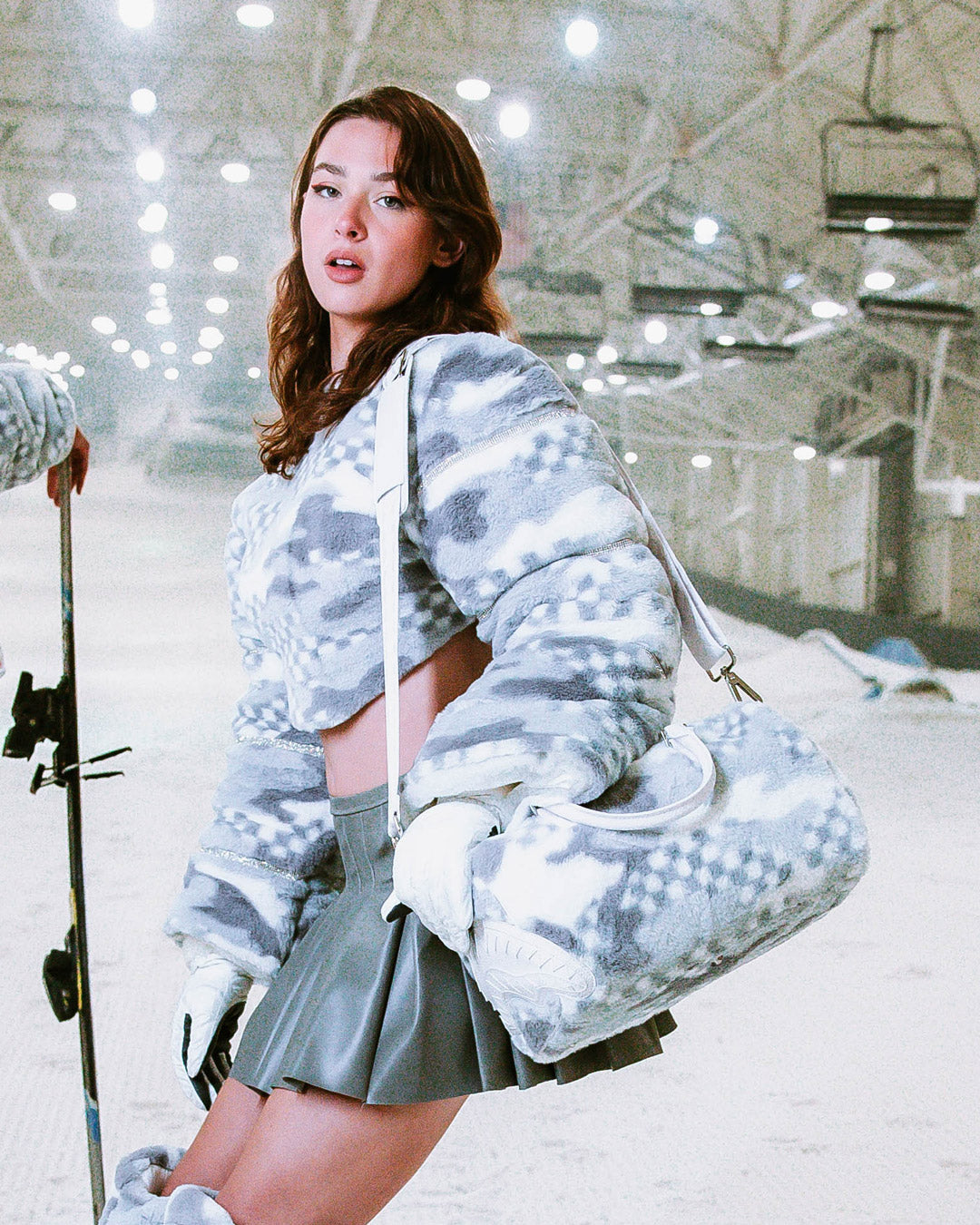 3AM PLUSH SWISS ALPS MINI DUFFLE – SPRAYGROUND®