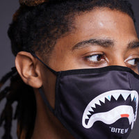 SPRAYGROUND® FASHION MASK BITE ME SHARK (BLK) POLYESTER FACE MASK