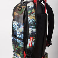 SPRAYGROUND® LUGGAGE SHARKNAUTICS (CAMO) 29.5” FULL-SIZE LUGGAGE