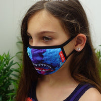 SPRAYGROUND® FASHION MASK KIDS FORM FITTING MASK: CANDY SHARK