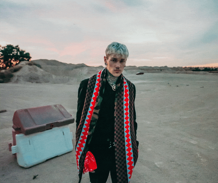 SCARVES