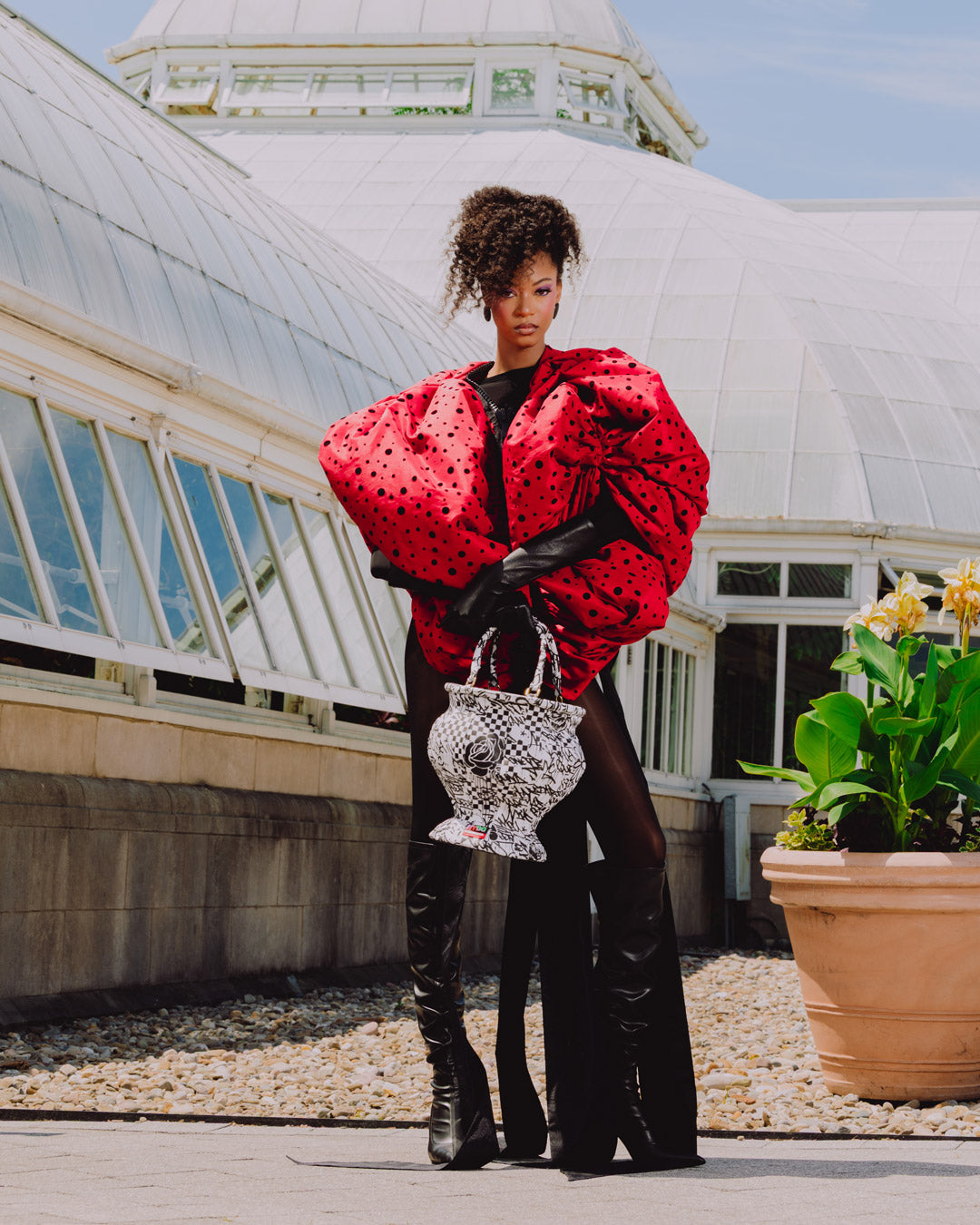 SPRAYGROUND® BACKPACK NYBG VASE HANDBAG