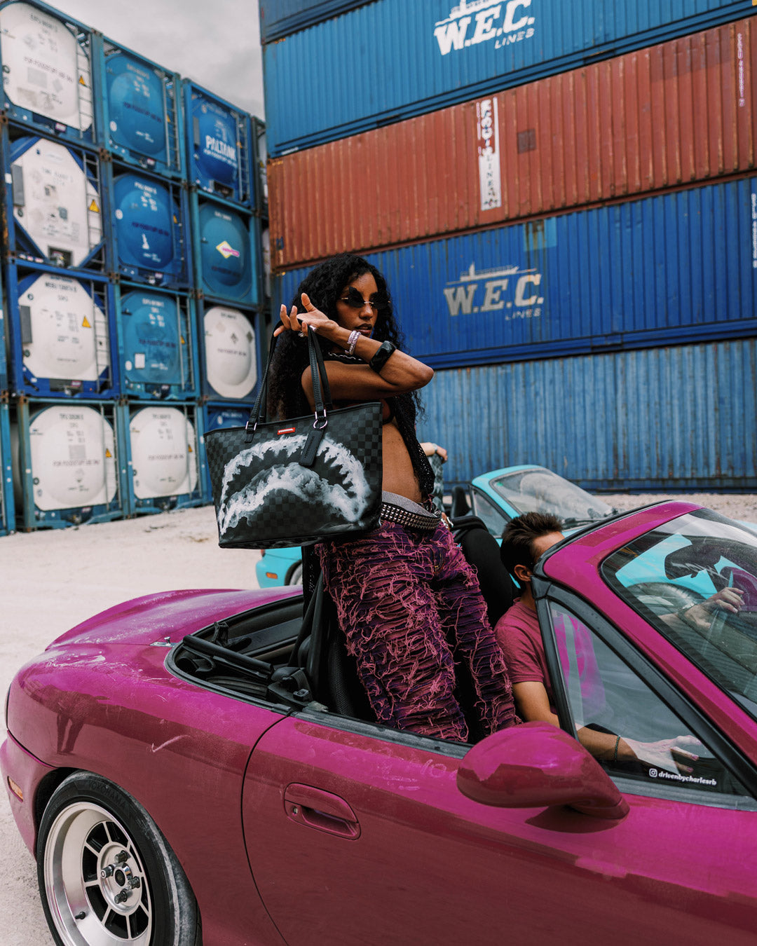 SPRAYGROUND® TOTE SIP N SMOKE TOTE