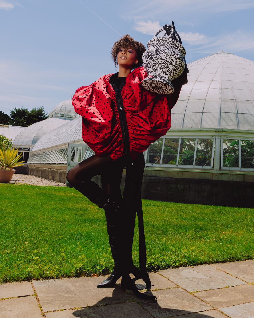 SPRAYGROUND® BACKPACK NYBG VASE HANDBAG