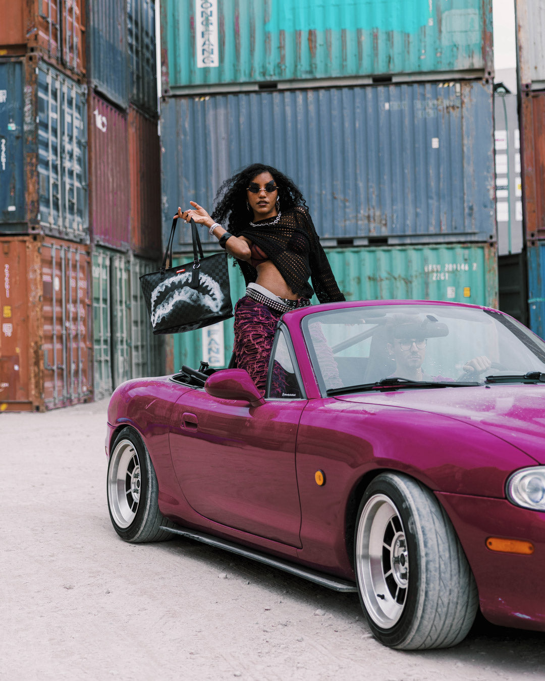 SPRAYGROUND® TOTE SIP N SMOKE TOTE