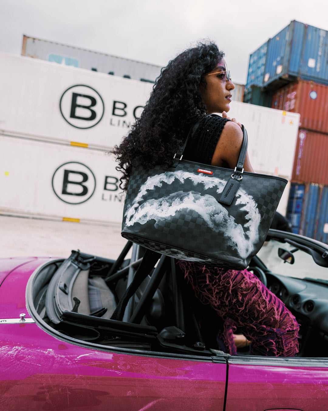 SPRAYGROUND® TOTE SIP N SMOKE TOTE