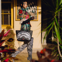 SPRAYGROUND® TOTE BLACK AND WHITE DRIP CHECK SHARK TOTE