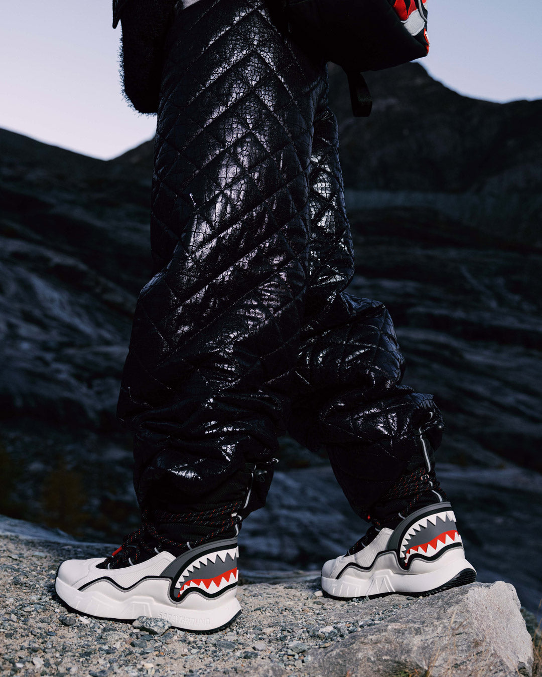 SPRAYGROUND® FOOTWEAR SHREDDED ARCTIC MOON BOOT