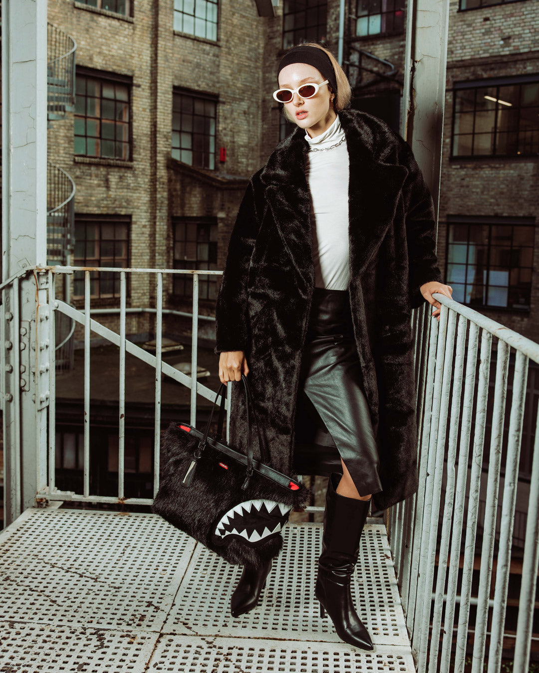 SPRAYGROUND® TOTE FUR CRAY BLACK TOTE