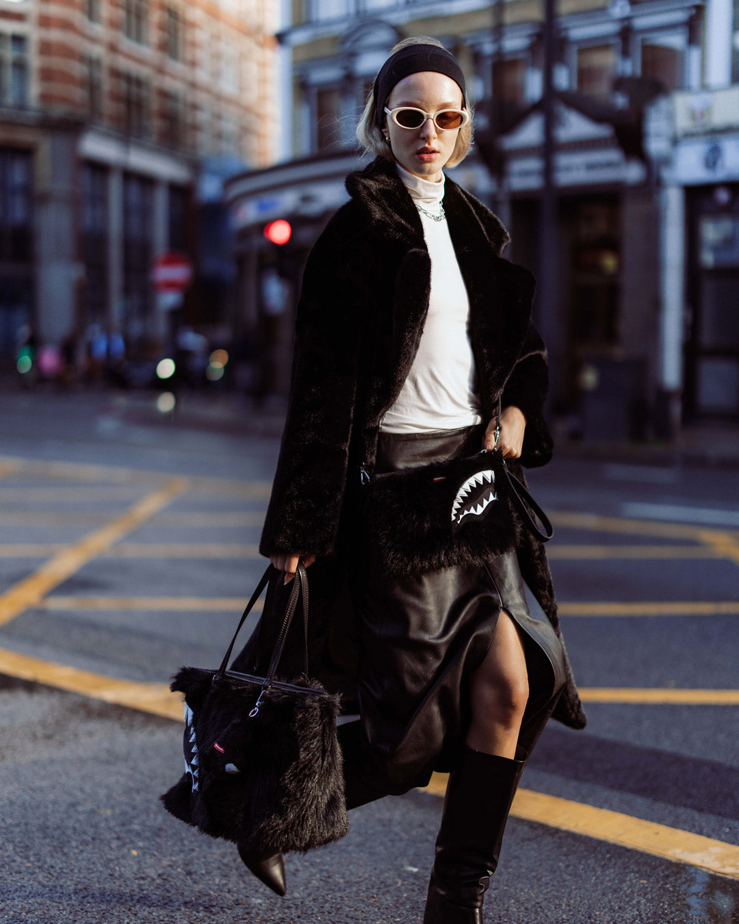 SPRAYGROUND® TOTE FUR CRAY BLACK TOTE