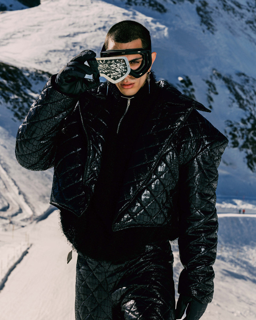 SPRAYGROUND® APPAREL GRAFFITI SKI GOGGLES SET (3 INTERCHANGEABLE LENSES)