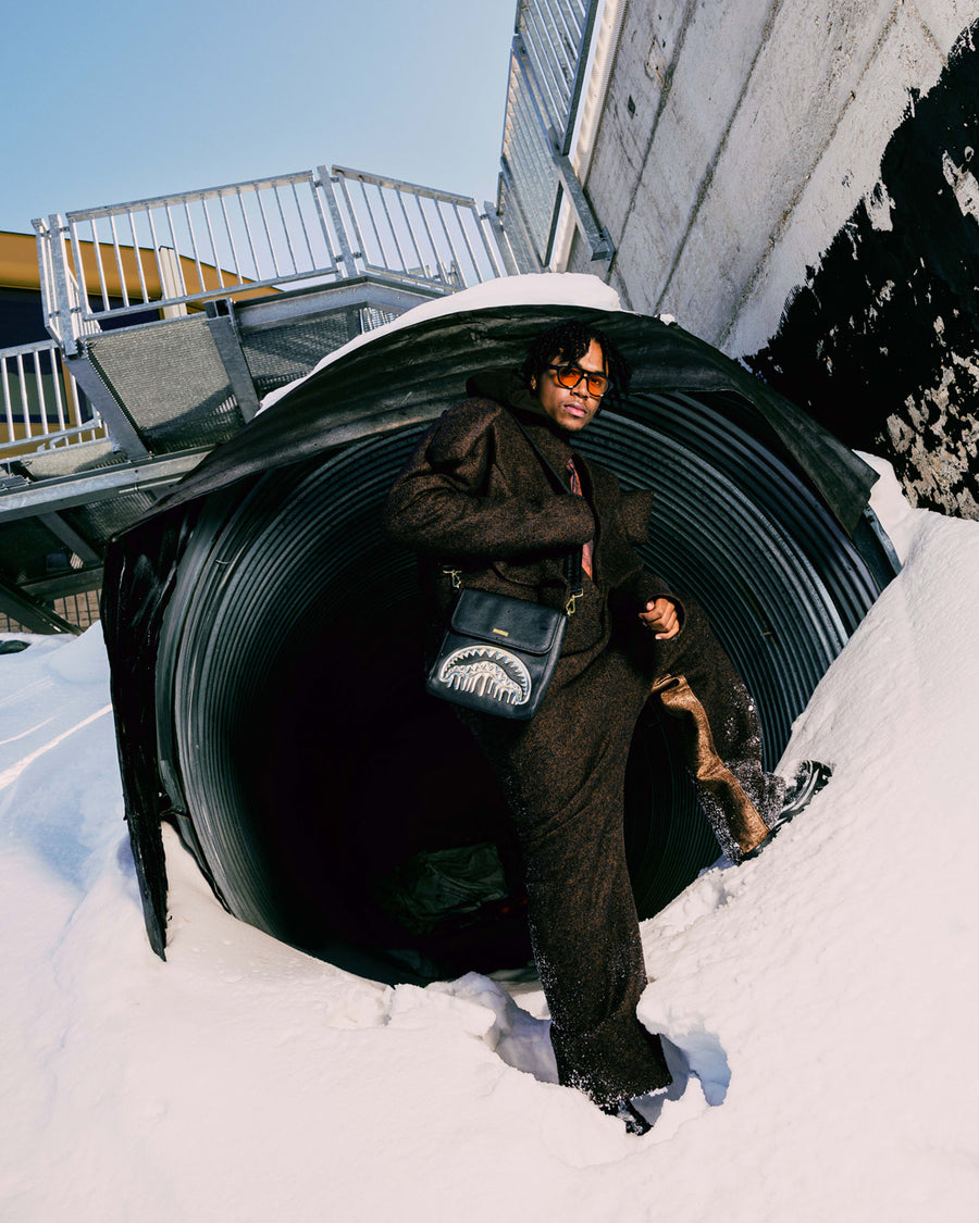 SPRAYGROUND® SLING GOLD AND DANGEROUS MESSENGER SLING