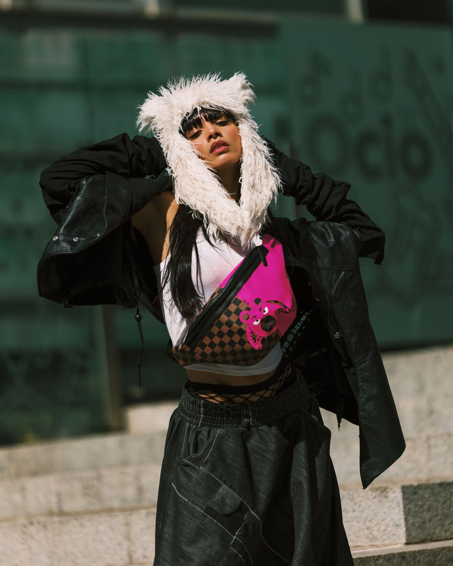 SPRAYGROUND® CROSSBODY GUMDROP MONEY BEAR SHARK SAVVY CROSSBODY