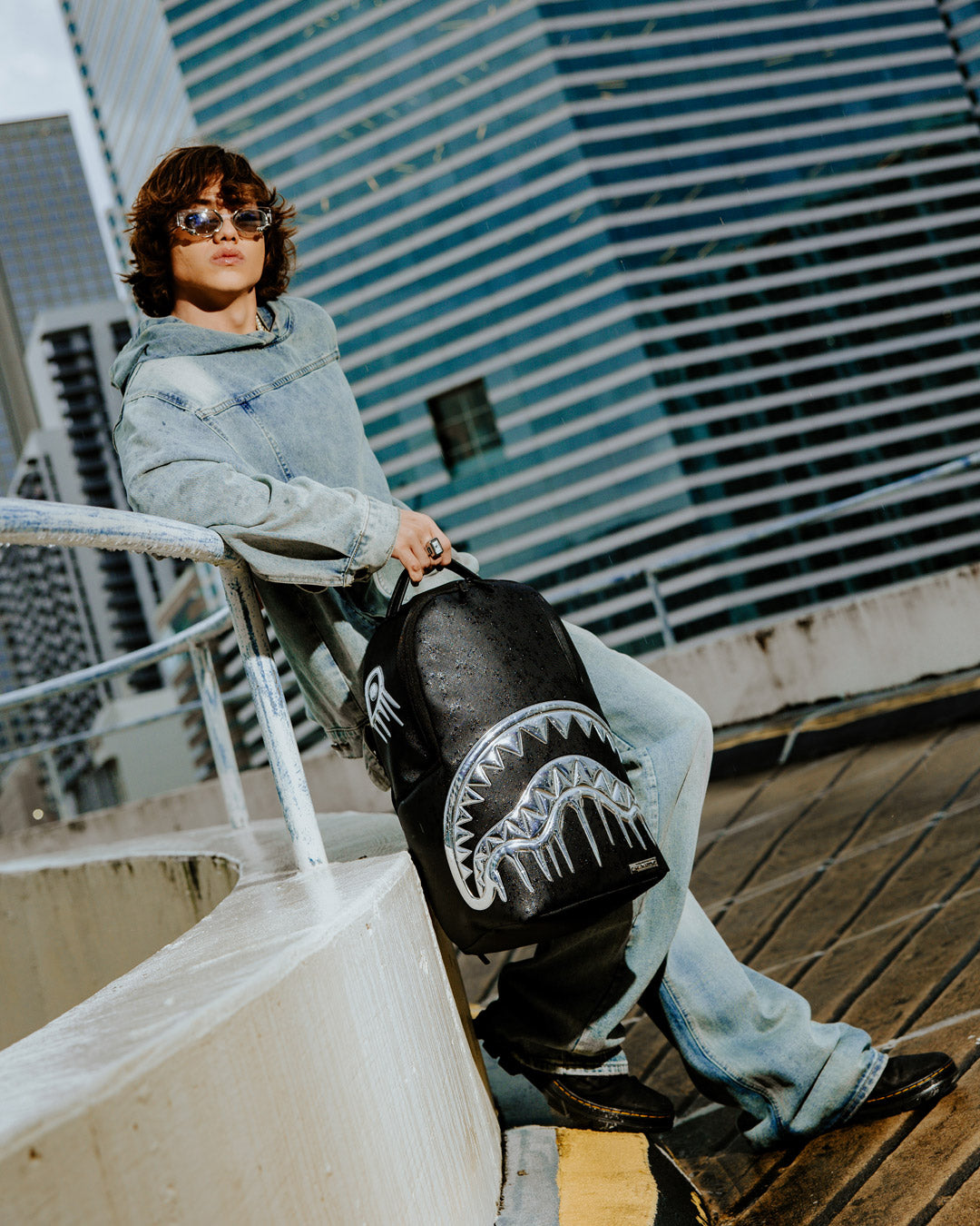 METALLIC TO THE TOUCH EXTRA DRIP BACKPACK – SPRAYGROUND®