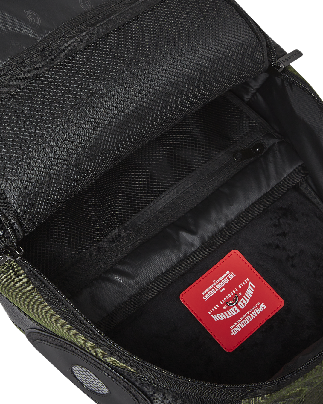 SPRAYGROUND® BACKPACK UNLEASH THE SHARK BACKPACK