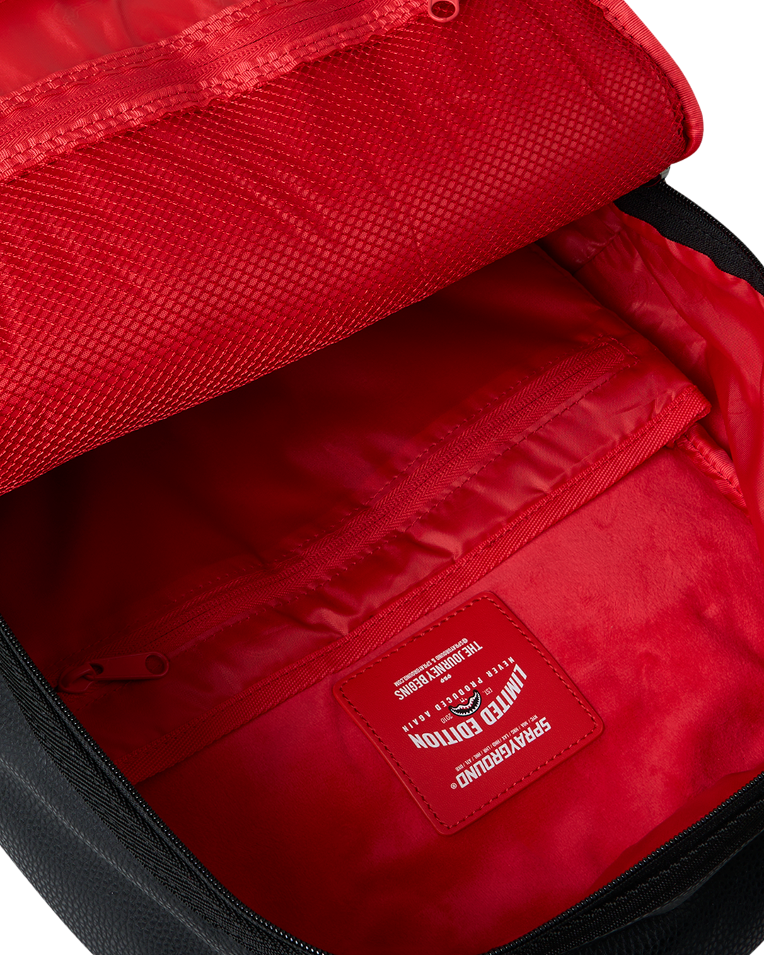 CARBON FIBRE HARDSHELL INDESTURCTO BACKPACK