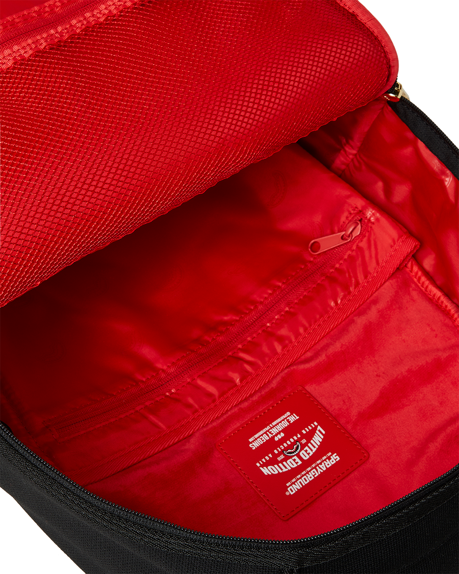 SPRAYGROUND® BACKPACK SHARK CENTRAL KNIT BACKPACK