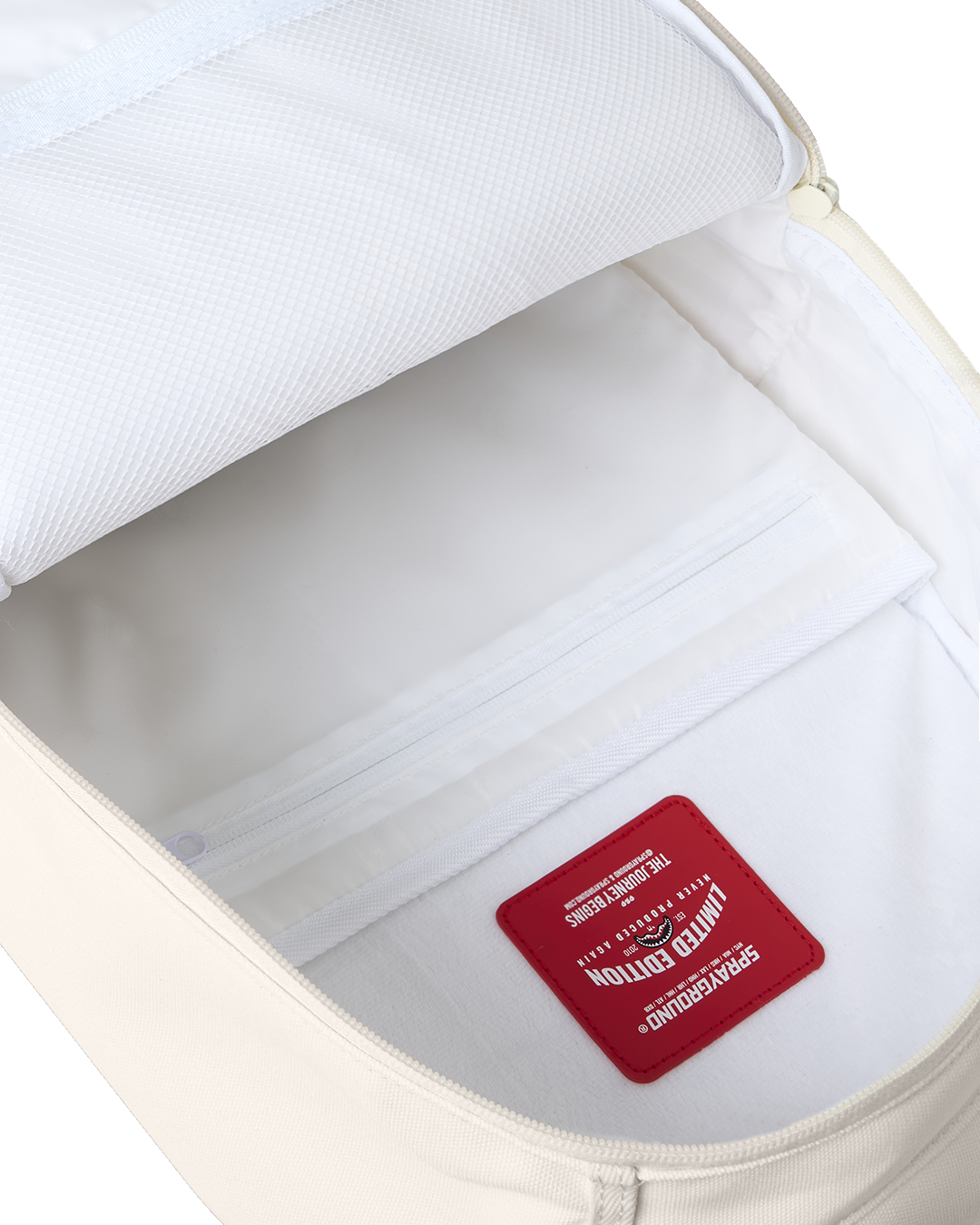 COLLABORATION ENMUI INWARDS LIGHT BACKPACK