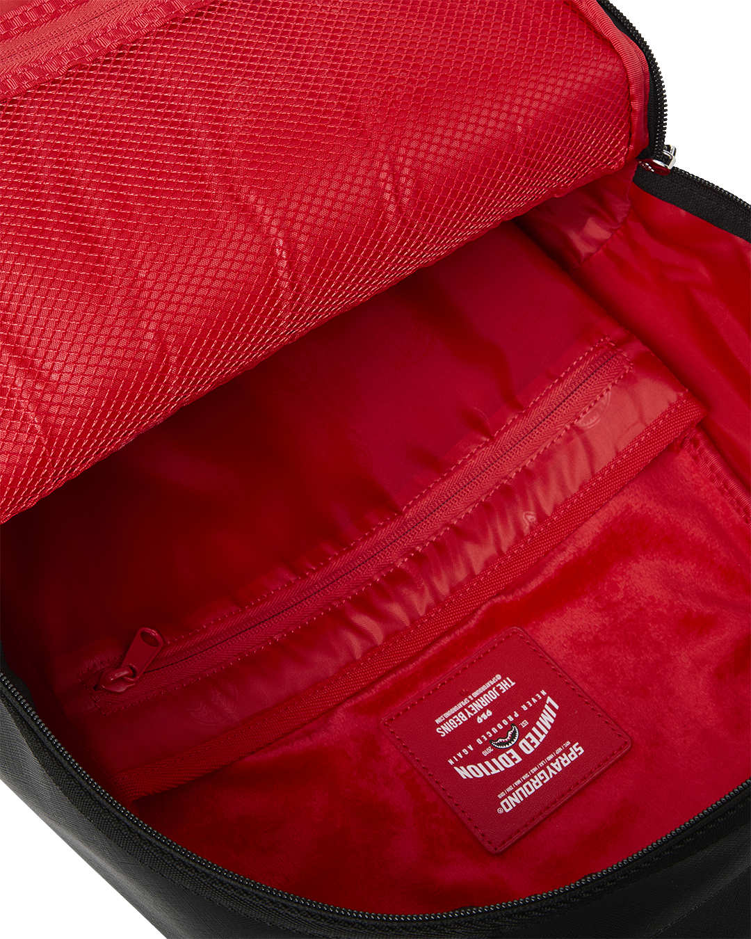 SPRAYGROUND® BACKPACK SHARK CENTRAL WAVE BACKPACK