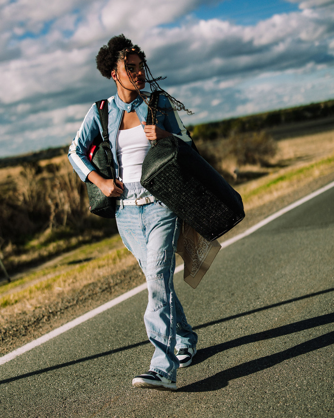 HYPERDIMENSIONAL DUFFLE