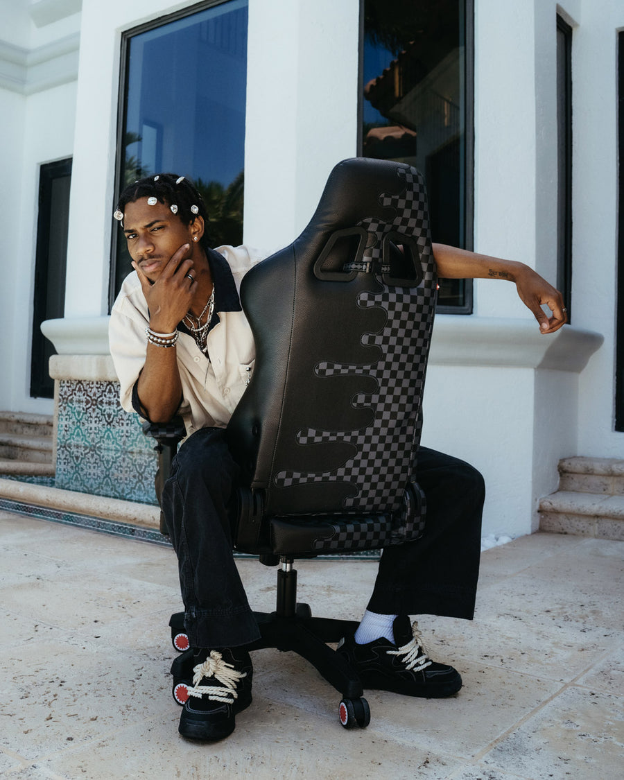 SPRAYGROUND® GAMING CHAIR SPEED SHARK SIDE SWIPE GAMING CHAIR